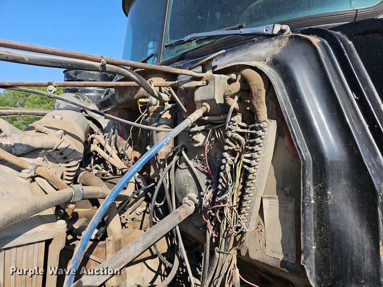 image for item DN8597 1979 Mack  water truck