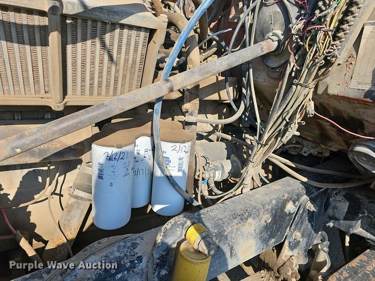 image for item DN8597 1979 Mack  water truck