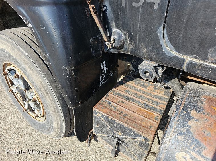 image for item DN8597 1979 Mack  water truck