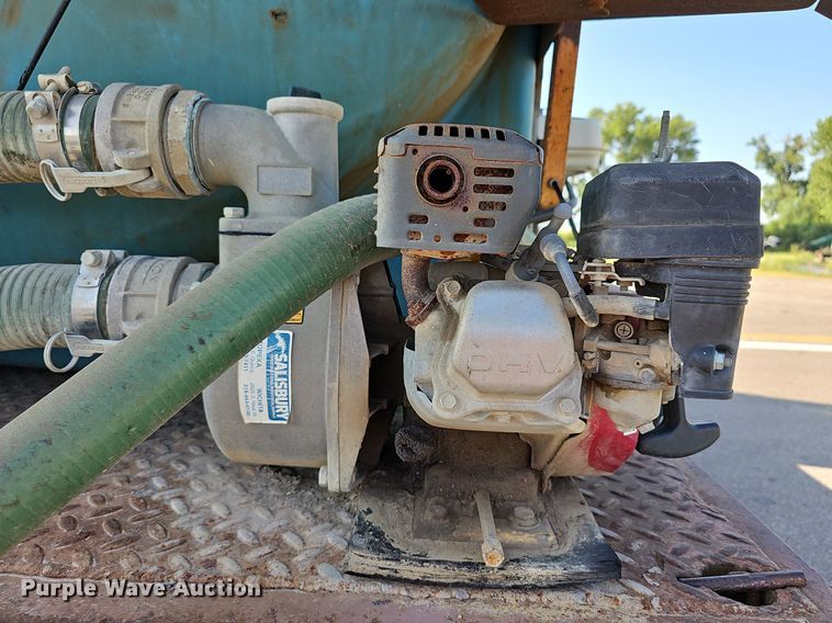 image for item DN8597 1979 Mack  water truck
