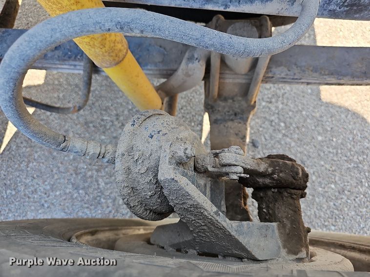 image for item DN8597 1979 Mack  water truck