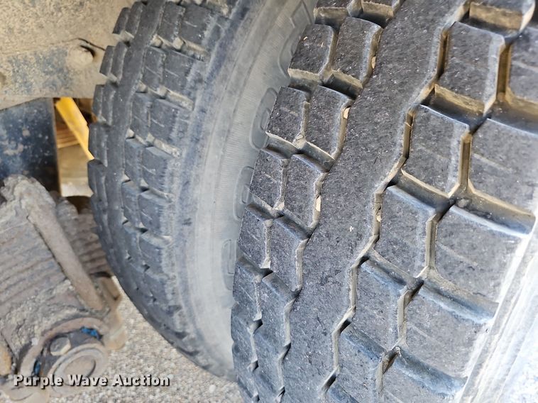 image for item DN8597 1979 Mack  water truck