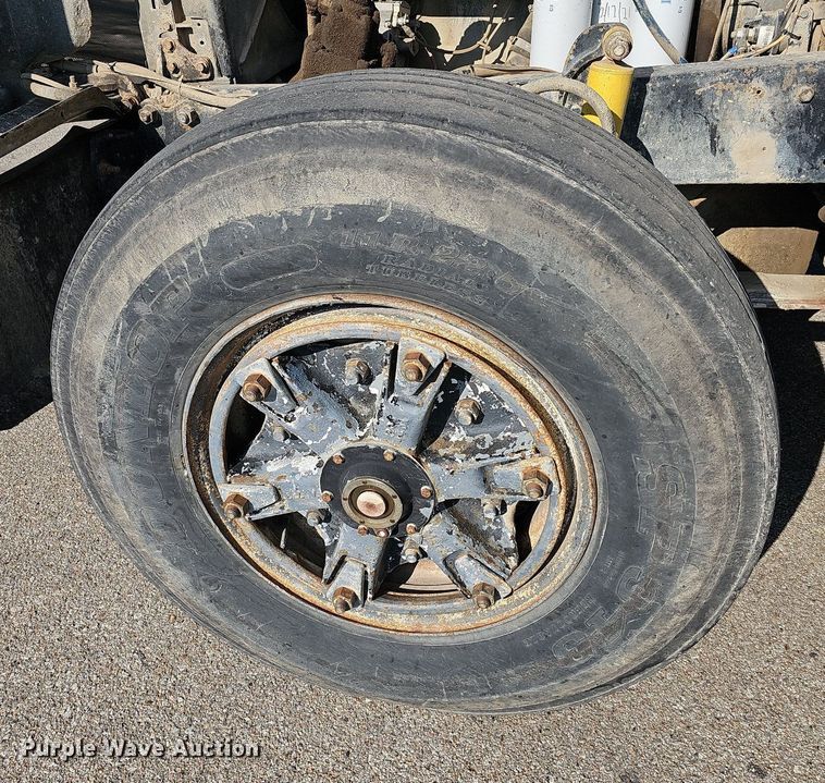 image for item DN8597 1979 Mack  water truck