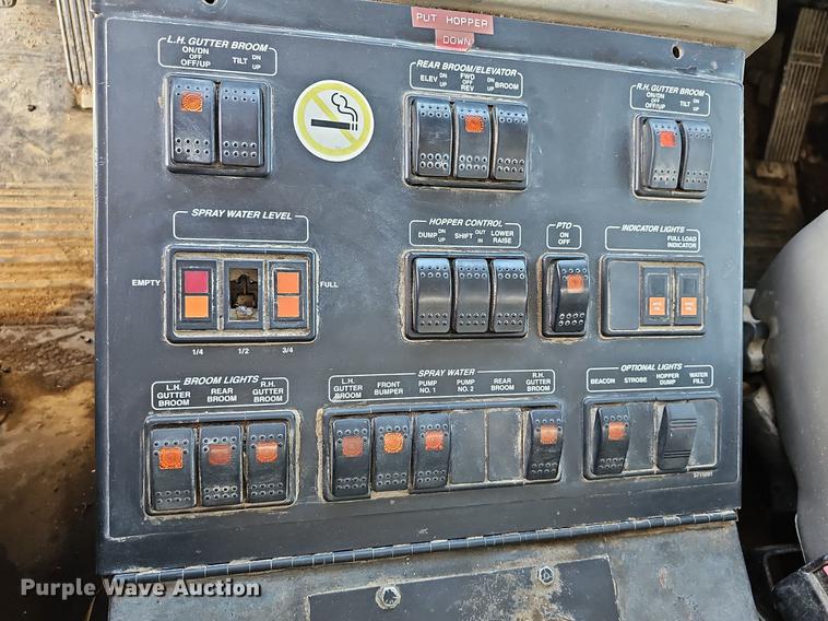 image for item DN8598 1998 Freightliner FL70 Broom Bear  street sweeper truck