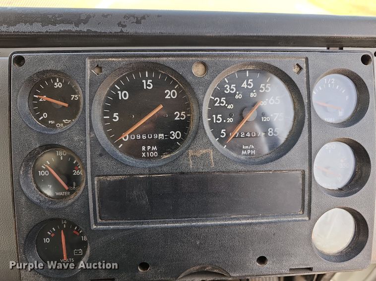 image for item DN8598 1998 Freightliner FL70 Broom Bear  street sweeper truck