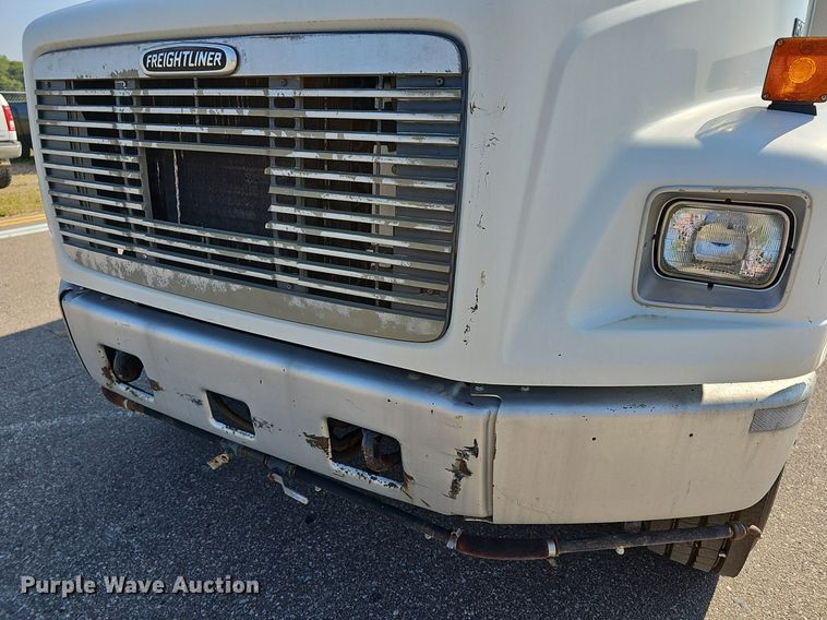 image for item DN8598 1998 Freightliner FL70 Broom Bear  street sweeper truck