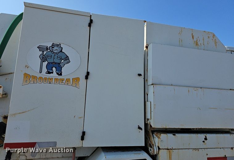 image for item DN8598 1998 Freightliner FL70 Broom Bear  street sweeper truck