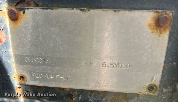 image for item DO2188 1997 Ford F800  dump truck