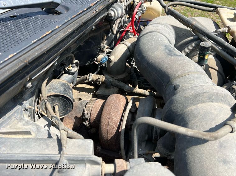 image for item DO2188 1997 Ford F800  dump truck