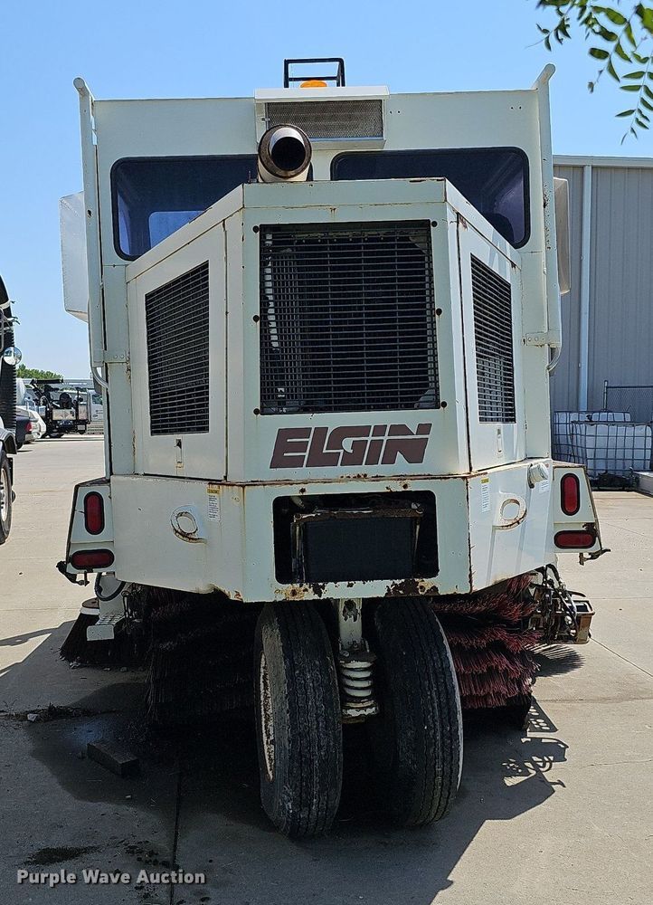 image for item DO2745 1996 Elgin Pelican Series P  street sweeper