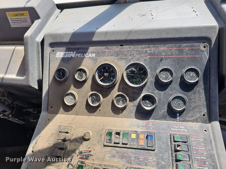 image for item DO2745 1996 Elgin Pelican Series P  street sweeper