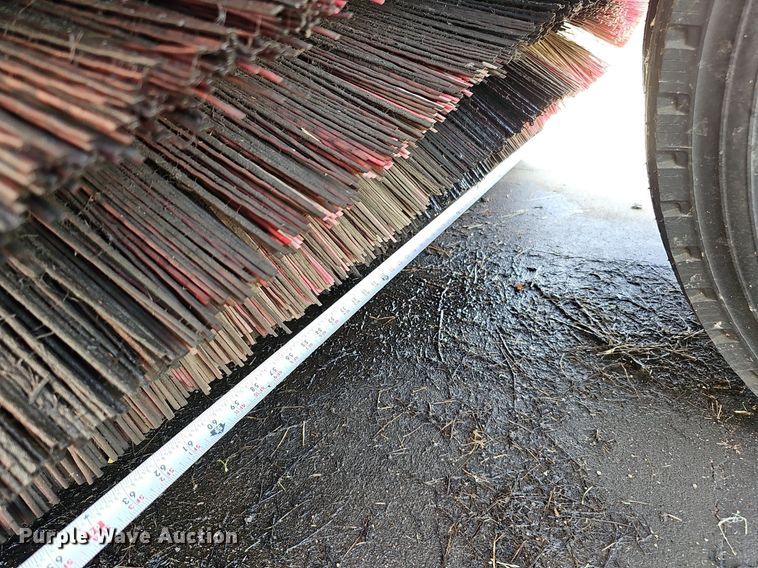 image for item DO2745 1996 Elgin Pelican Series P  street sweeper