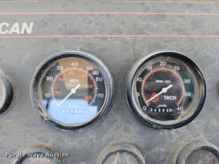 image for item DO2747 1992 Elgin Pelican Series P  street sweeper