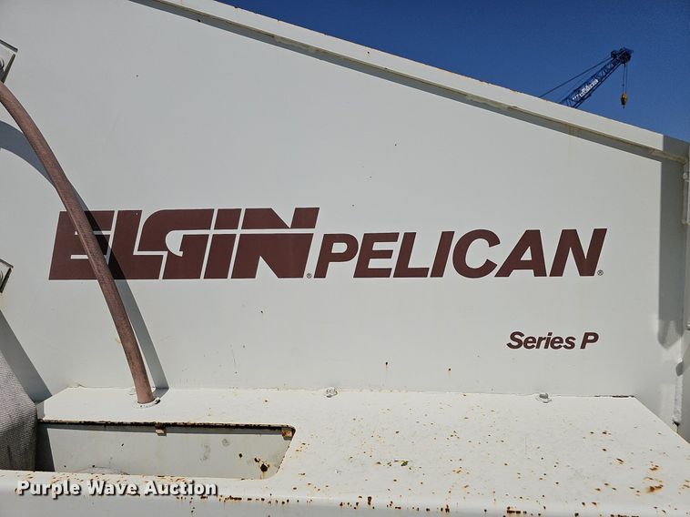 image for item DO2747 1992 Elgin Pelican Series P  street sweeper