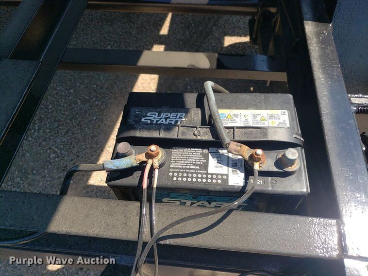 image for item DO3026 2006 Parker Performance Power Hoist  dump trailer