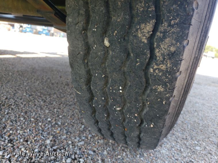 image for item DO3026 2006 Parker Performance Power Hoist  dump trailer