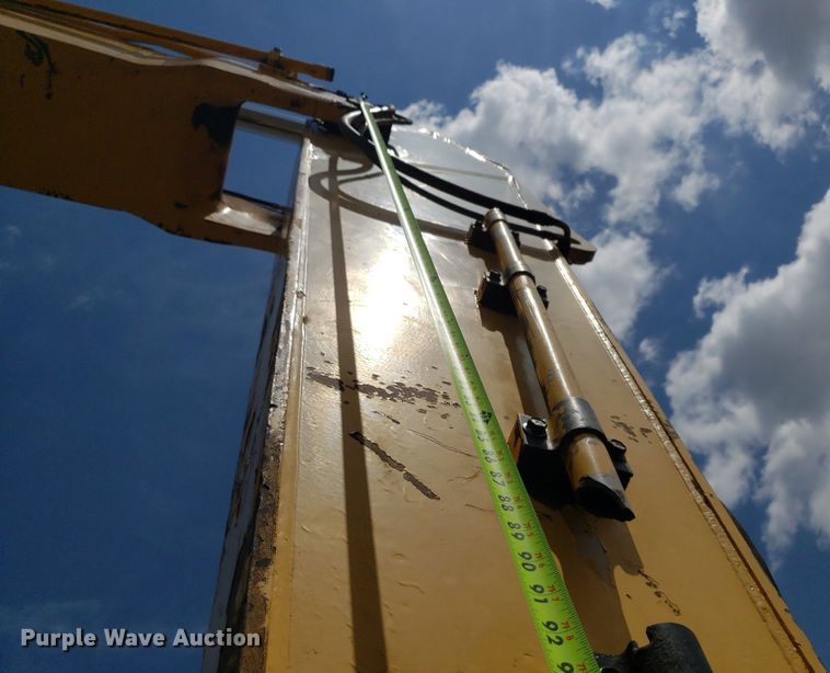 image for item DO3033 2007 Komatsu PC400LC-7  excavator