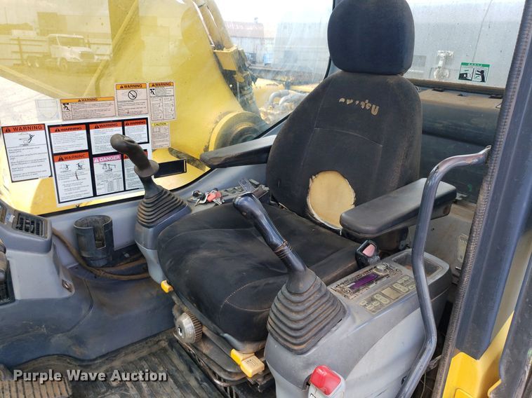 image for item DO3033 2007 Komatsu PC400LC-7  excavator