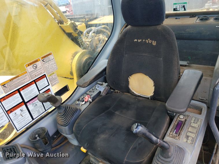 image for item DO3033 2007 Komatsu PC400LC-7  excavator