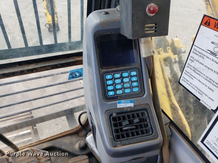 image for item DO3033 2007 Komatsu PC400LC-7  excavator