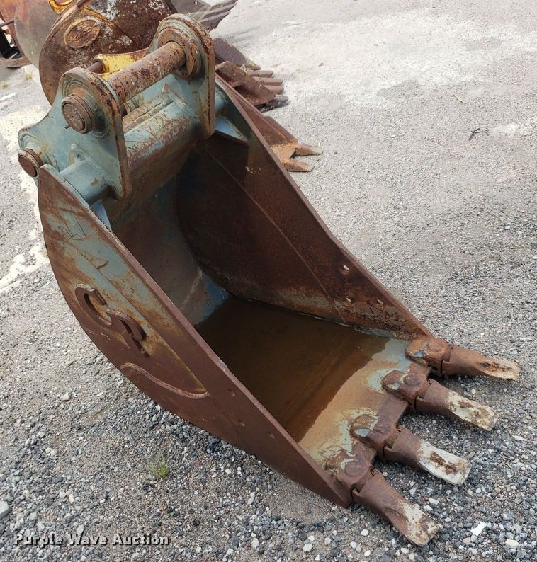 image for item DO3036 CP  excavator bucket