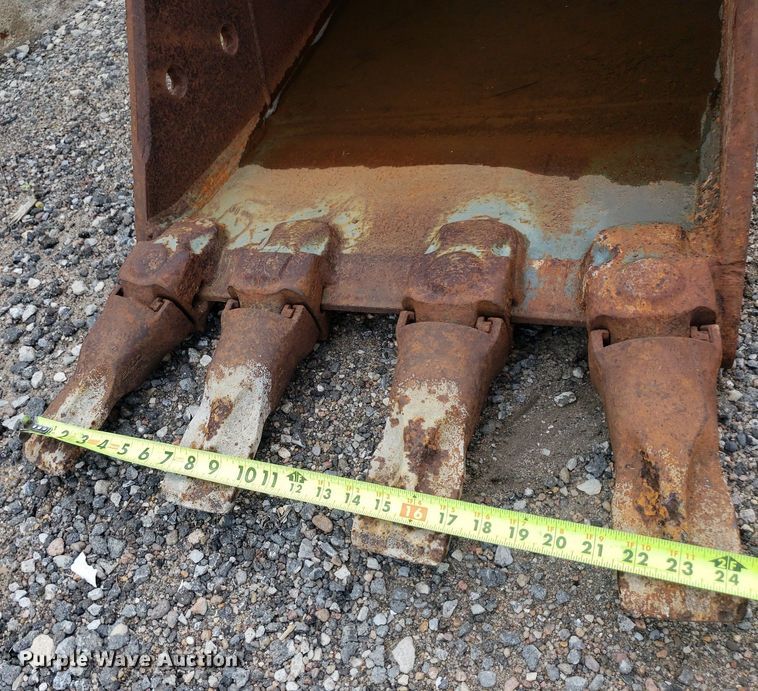 image for item DO3036 CP  excavator bucket