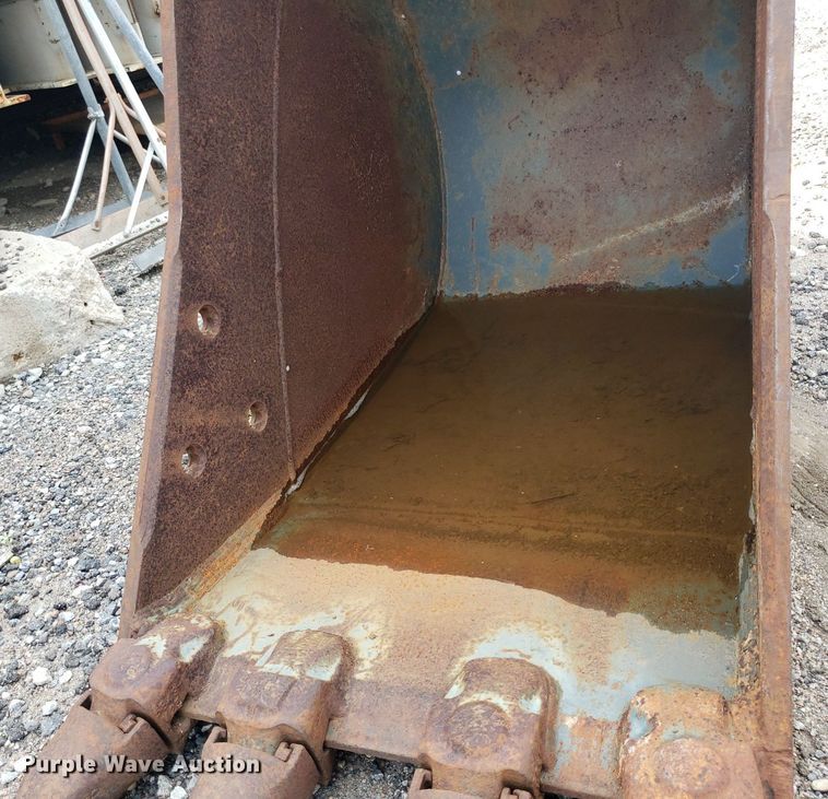 image for item DO3036 CP  excavator bucket