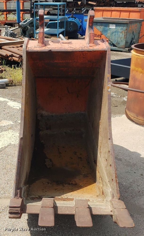 image for item DO3039 Excavator bucket