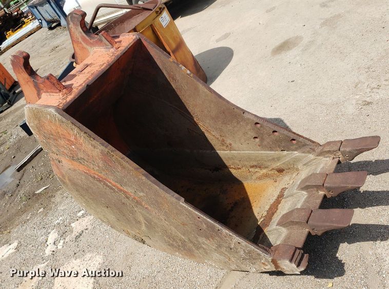 image for item DO3039 Excavator bucket