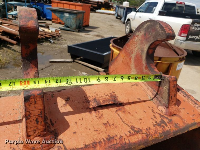 image for item DO3039 Excavator bucket