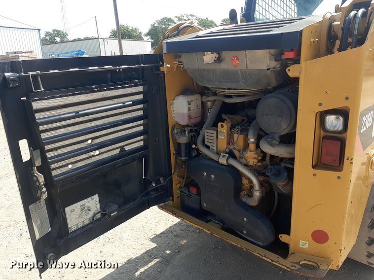 image for item DO3076 2015 Caterpillar 236D  skid steer loader