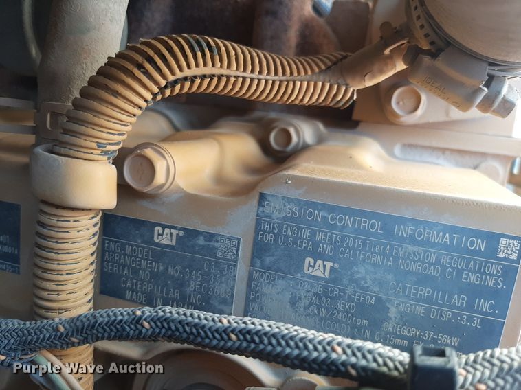 image for item DO3076 2015 Caterpillar 236D  skid steer loader