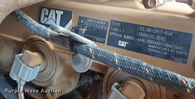 image for item DO3076 2015 Caterpillar 236D  skid steer loader