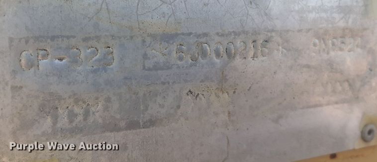 image for item DO3099 1989 Caterpillar CP-323 single drum vibratory roller