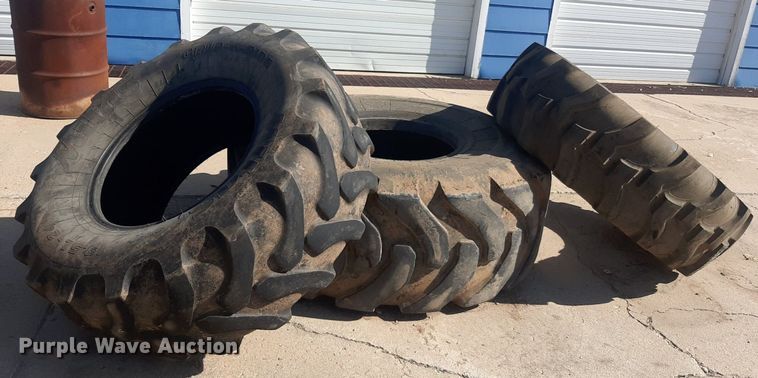 image for item DO3105 (3) tires