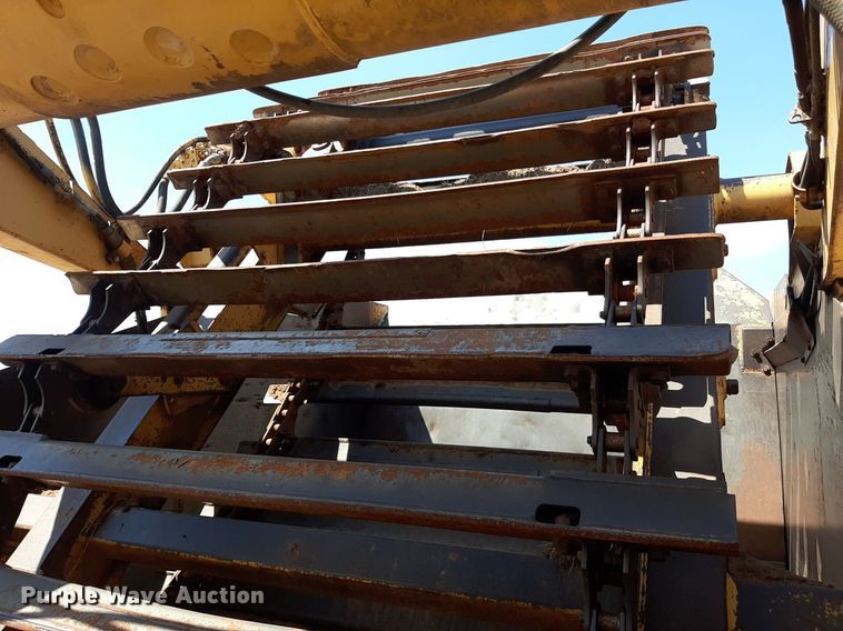 image for item DO3107 1994 John Deere 862B  elevating scraper