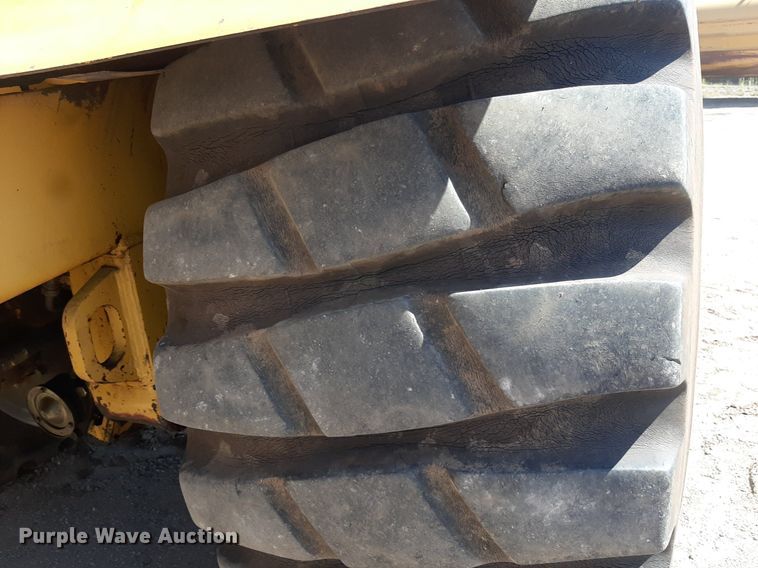 image for item DO3107 1994 John Deere 862B  elevating scraper