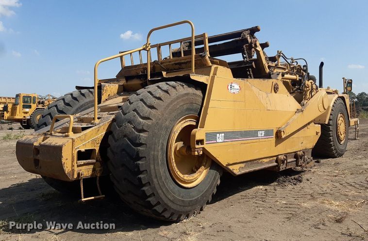 image for item DO3108 1998 Caterpillar 623F  elevating scraper