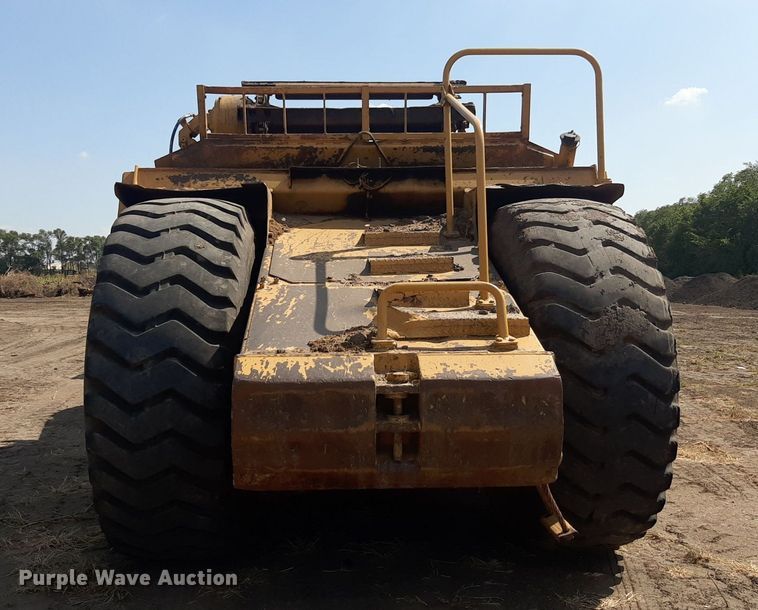 image for item DO3108 1998 Caterpillar 623F  elevating scraper