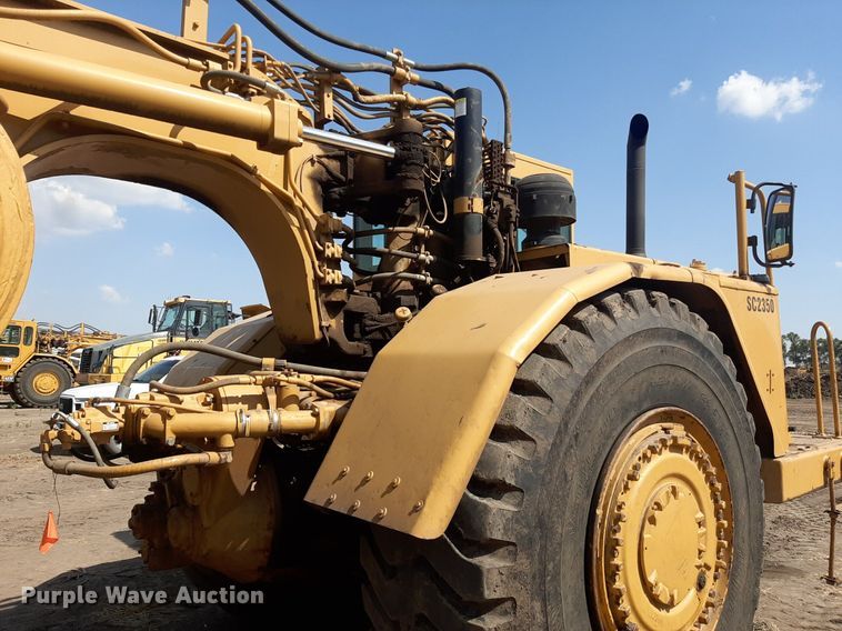 image for item DO3108 1998 Caterpillar 623F  elevating scraper