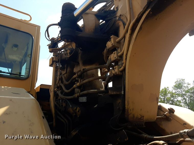 image for item DO3108 1998 Caterpillar 623F  elevating scraper