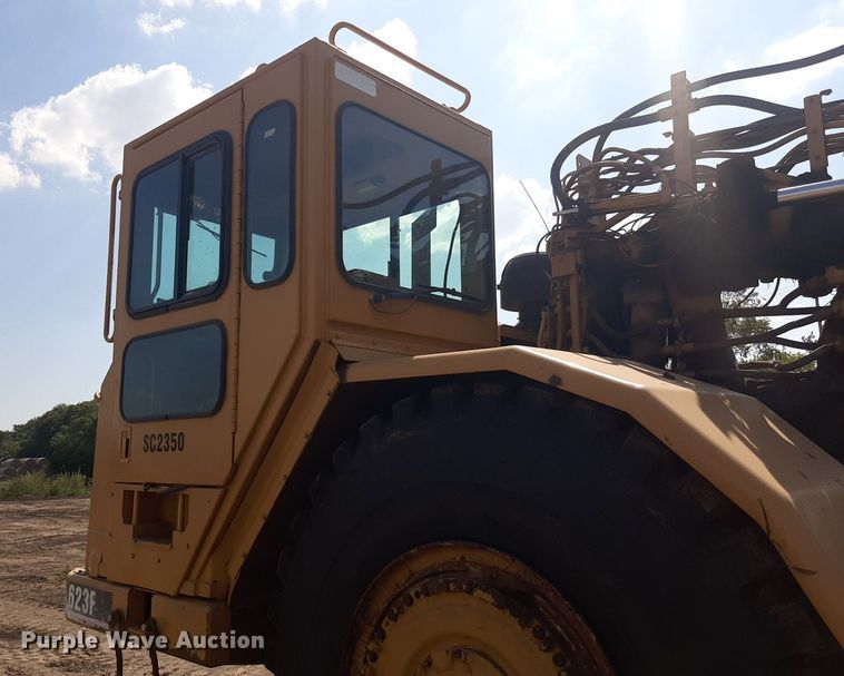 image for item DO3108 1998 Caterpillar 623F  elevating scraper