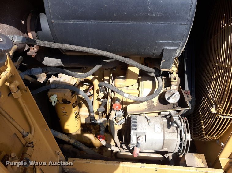 image for item DO3108 1998 Caterpillar 623F  elevating scraper