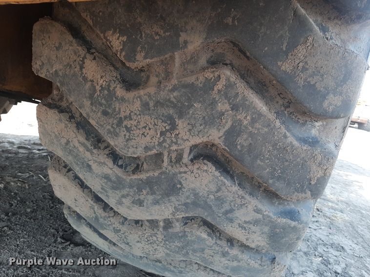 image for item DO3108 1998 Caterpillar 623F  elevating scraper