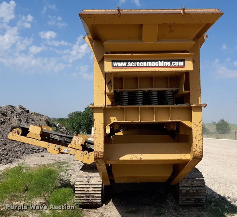 image for item DO3114 Screen Machine Industries 4043T  crusher