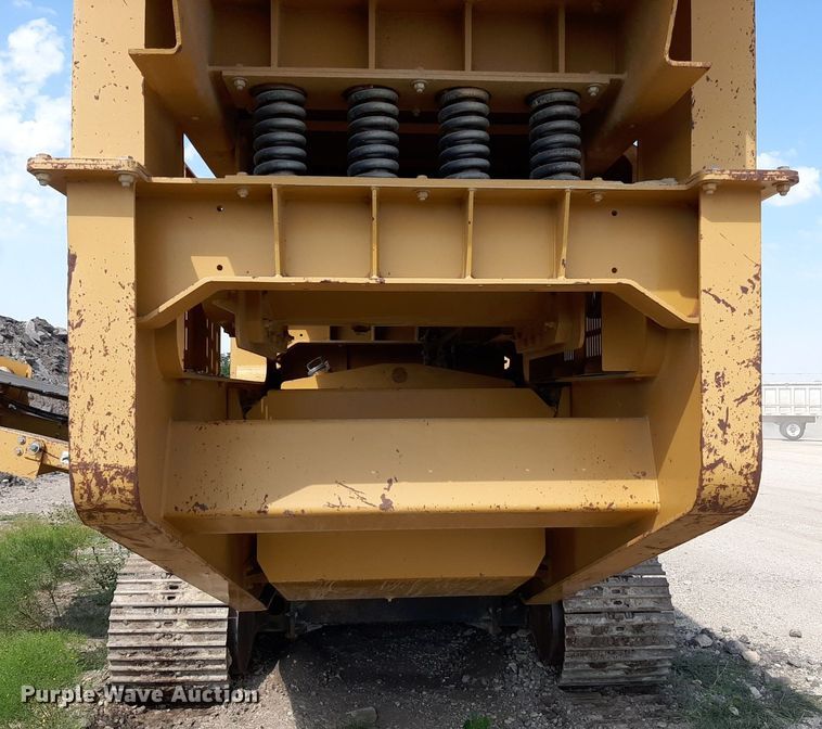 image for item DO3114 Screen Machine Industries 4043T  crusher