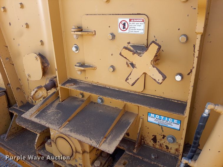 image for item DO3114 Screen Machine Industries 4043T  crusher