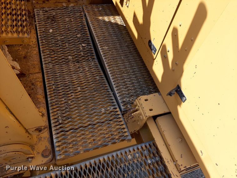 image for item DO3114 Screen Machine Industries 4043T  crusher