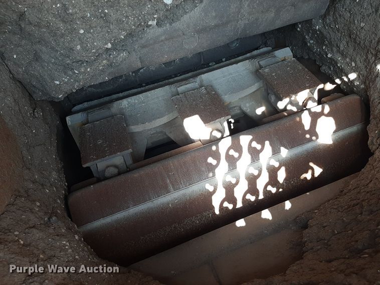 image for item DO3114 Screen Machine Industries 4043T  crusher