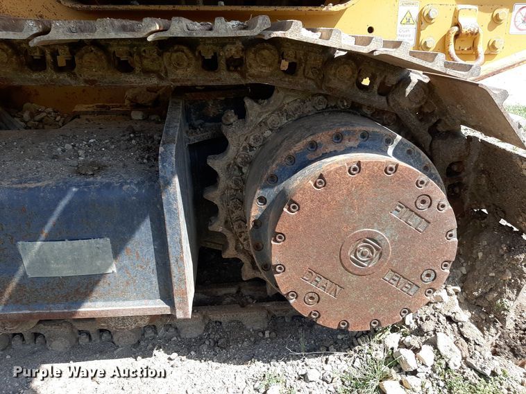 image for item DO3114 Screen Machine Industries 4043T  crusher